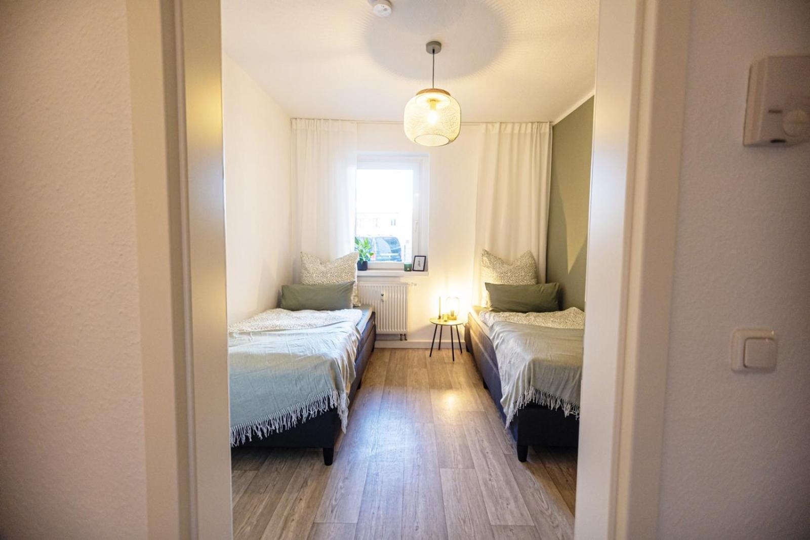 Blossfeld-Apartments Geraeumige Stadtoase Mitten Im Zentrum Mit 3 Schlafzimmern, Gratis Parkplatz, W-Lan, Netflix Jena Exterior foto