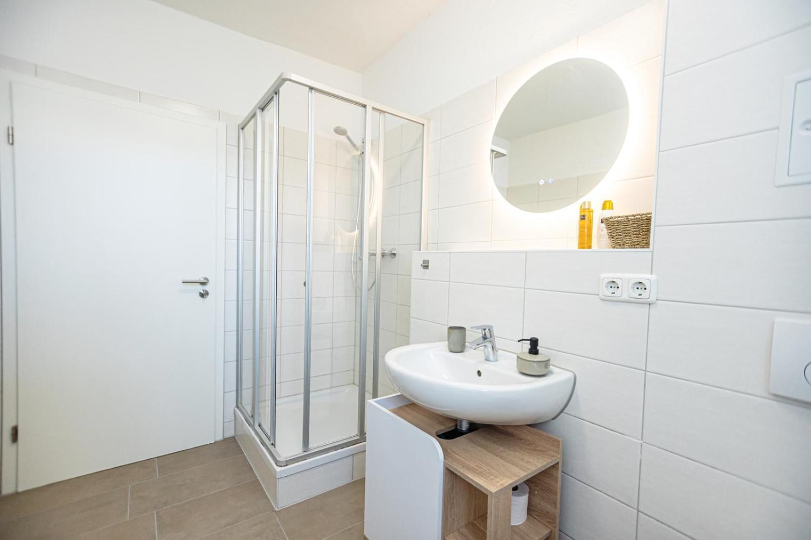 Blossfeld-Apartments Geraeumige Stadtoase Mitten Im Zentrum Mit 3 Schlafzimmern, Gratis Parkplatz, W-Lan, Netflix Jena Exterior foto